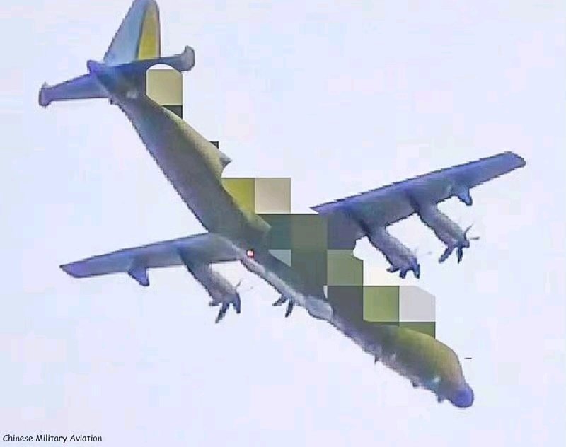 ⭕🇨🇳 China has unveiled its new Y-9GX-18 gunship based on the Y