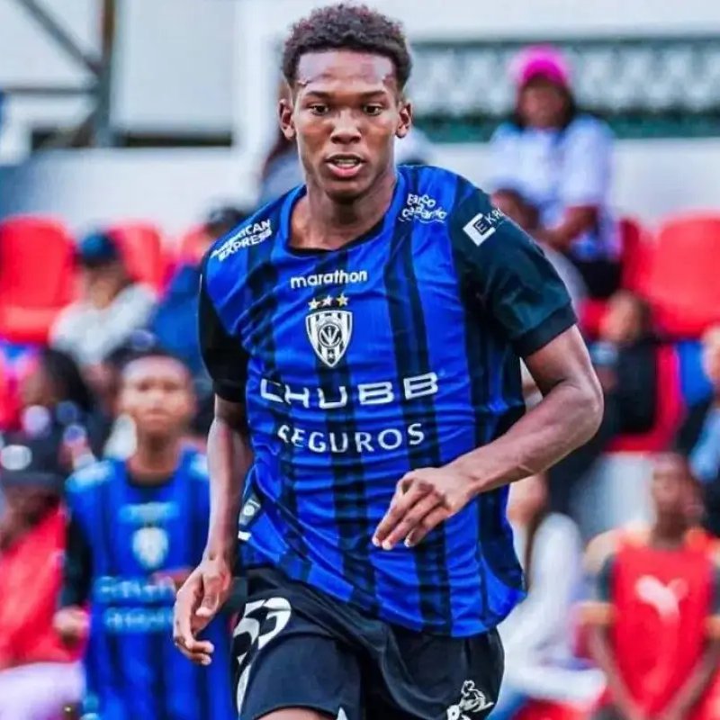 Detitular_ec tweet media