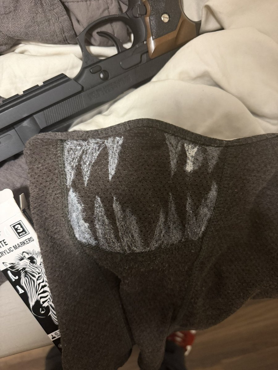 RedRazor001 tweet media