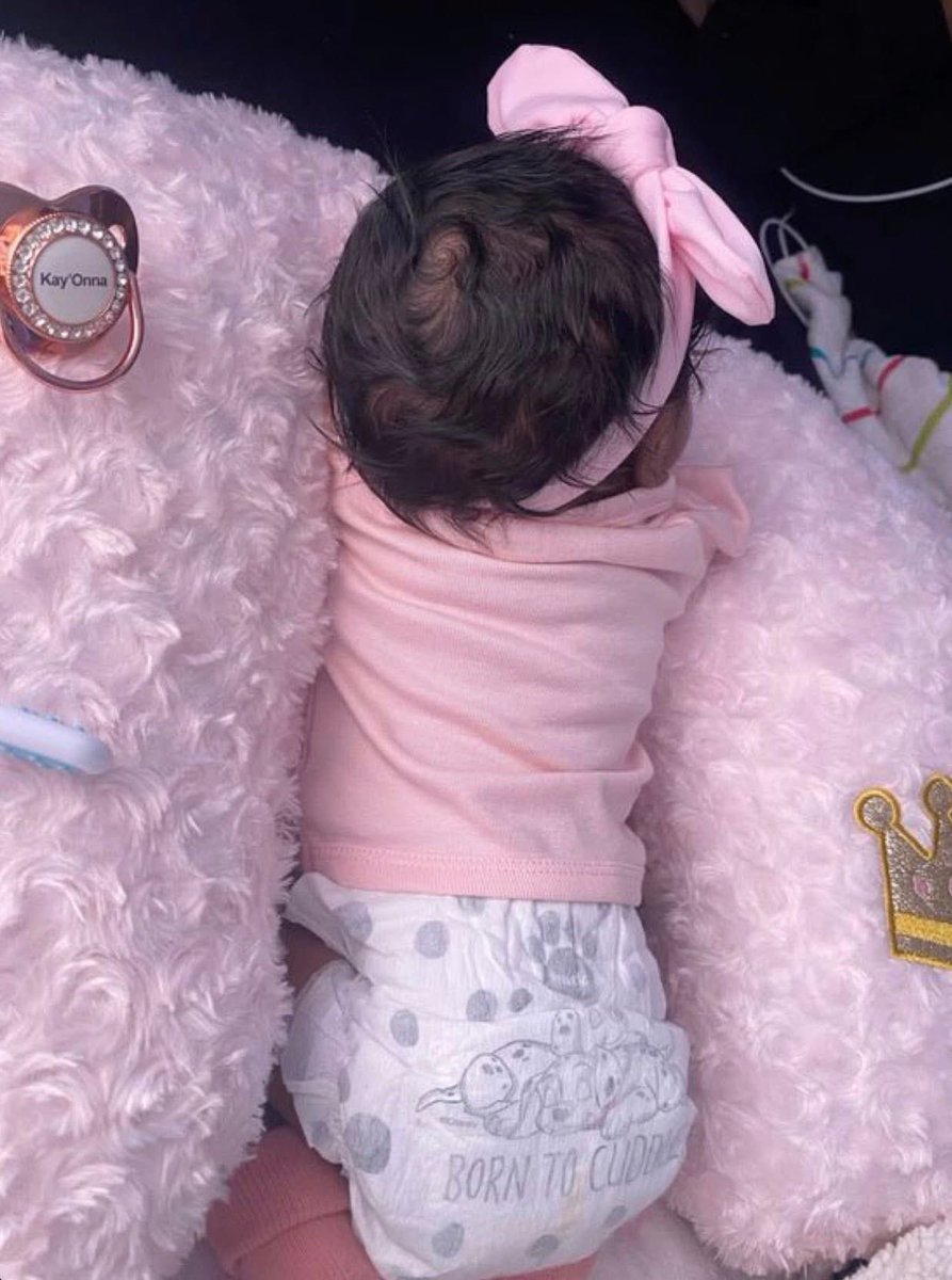 THE TRENDSETTER✨🤍💅🏾 tweet media