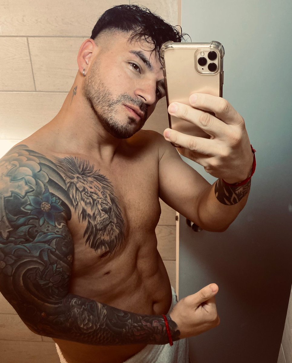 Pretty boy tweet media