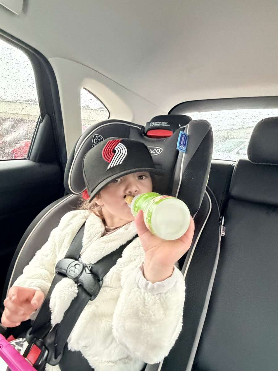 📍Fablos22 tweet media