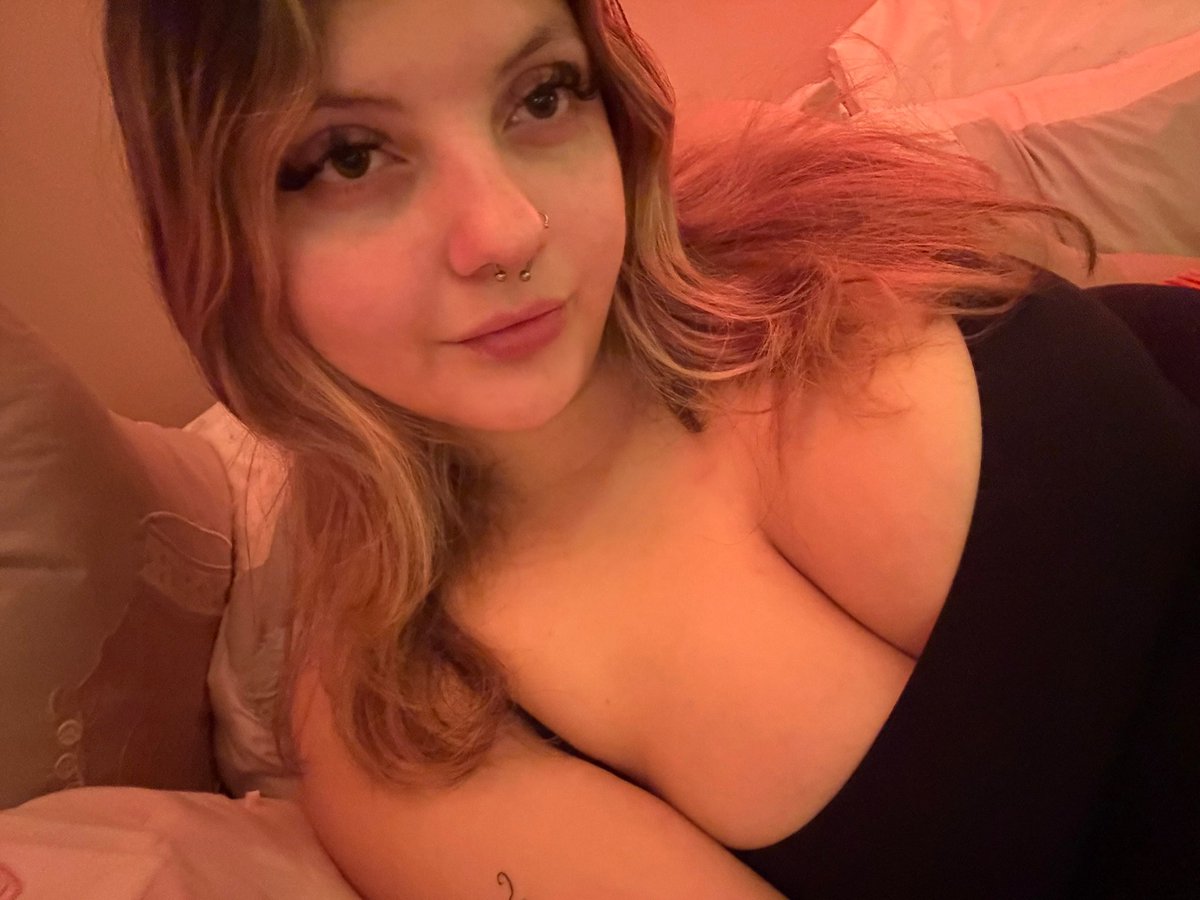 princess serena 🩰 tweet media