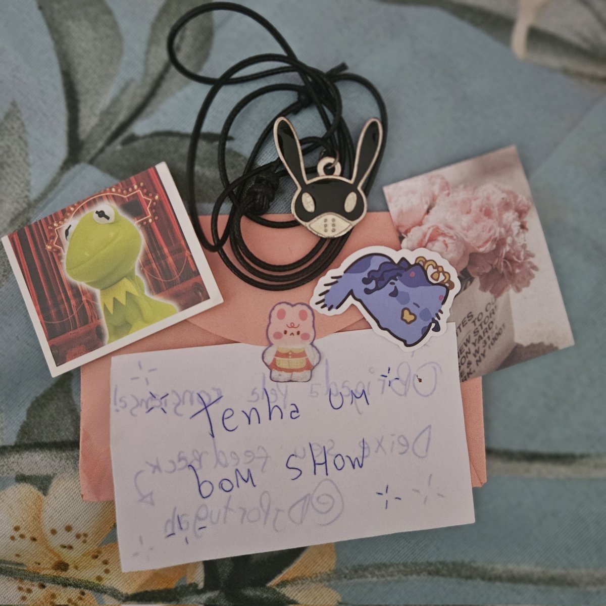 Feedback positivo para <a href="/djportugah/">JoydoJun💖</a> 💚
Obrigada por todo o cuidado e carinho embalando o colar e por levar pra mim no show do 2Z 🥰