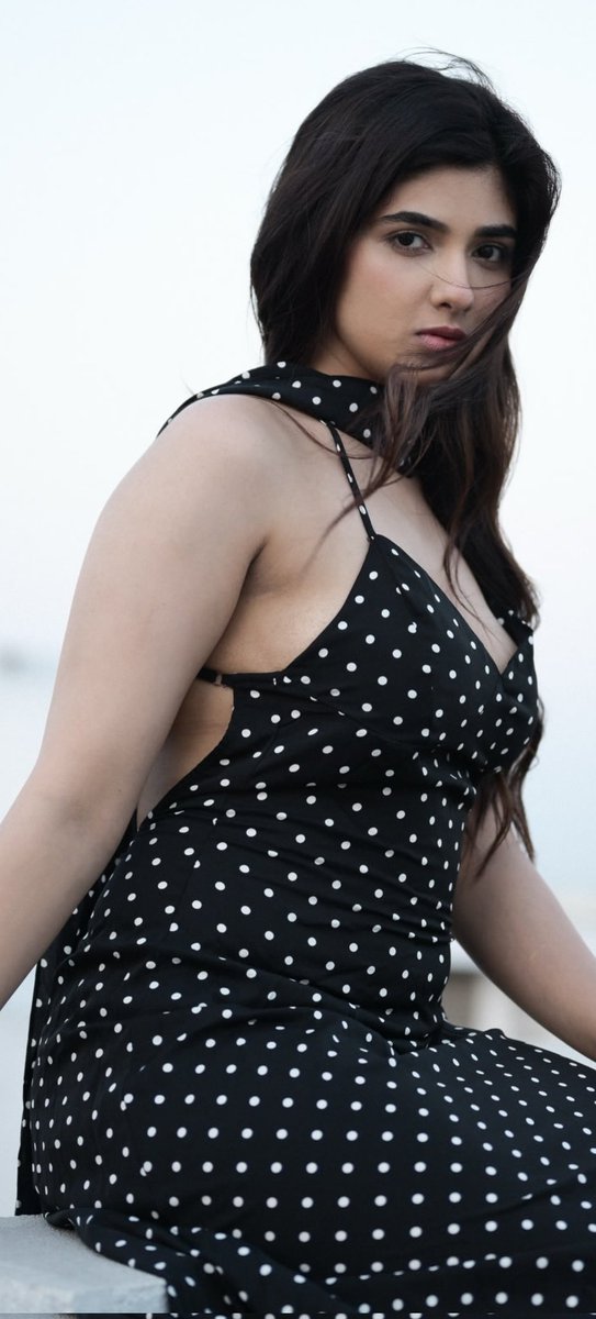 ItzSkTweet's tweet image. #PragyaNagra