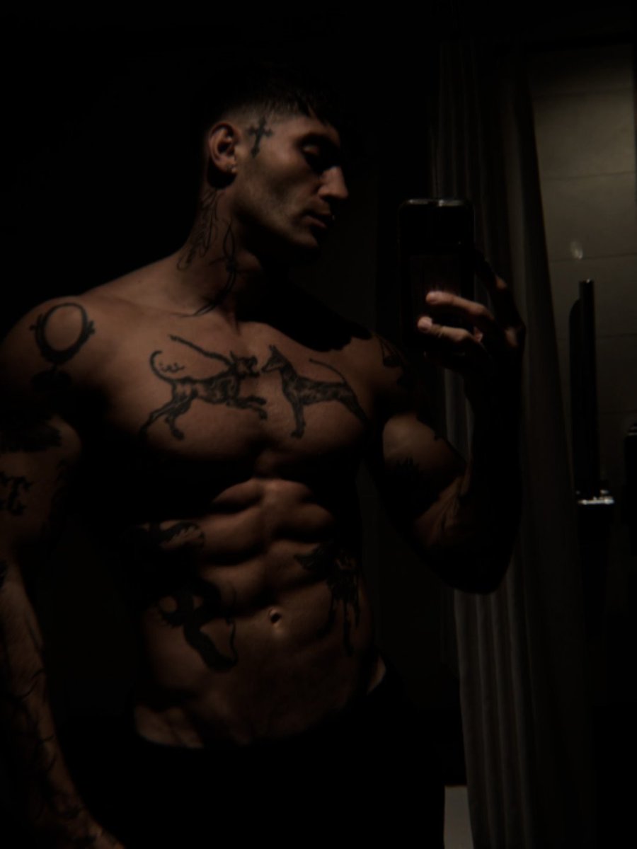 𝐉̷𝐀̷𝐂̷𝐊̷ 𝐂̷𝐎̷𝐋̷𝐋̷𝐈̷𝐍̷𝐒̷ tweet media