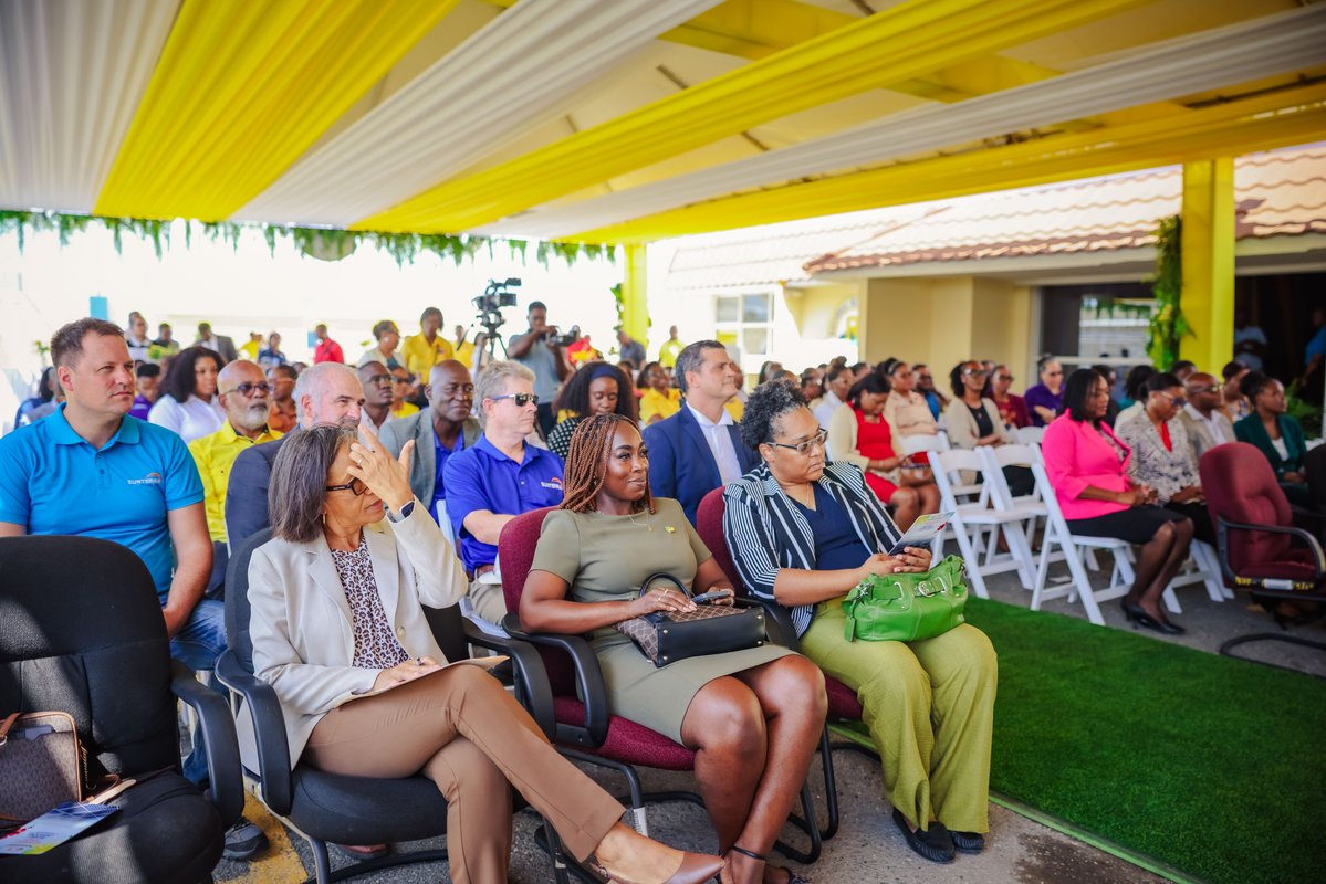 NHFJamaica's tweet image. A major step forward for sustainable healthcare ☀️💙

The NHF Pharmaceutical Warehouse Solar System is now officially commissioned, strengthening our operations and supporting a more resilient future for public health in Jamaica.

#NHFJamaica #SolarPower #Sustainability