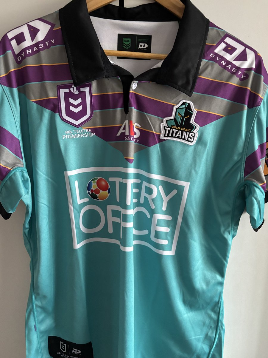 Unreal jersey <a href="/GCTitans/">Gold Coast Titans</a>
