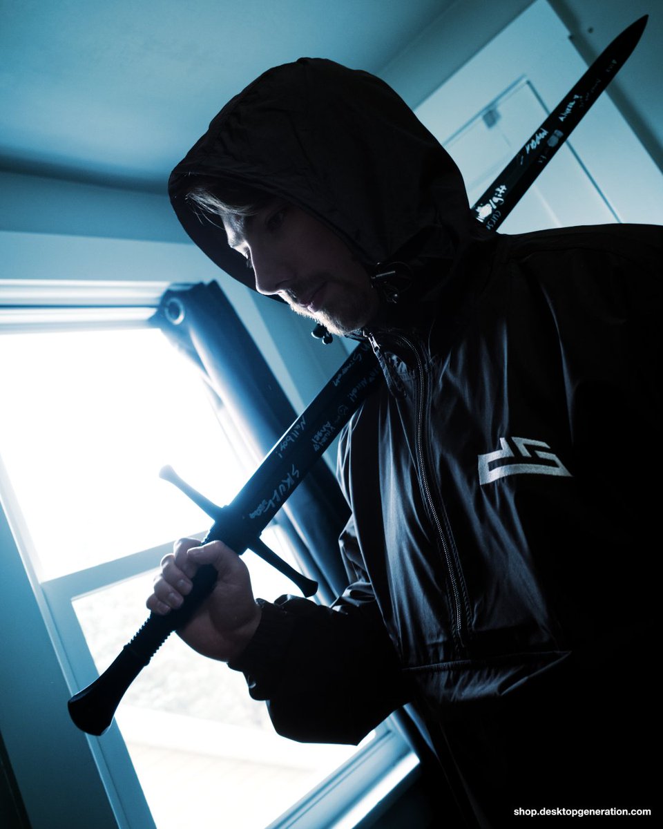 desktopGeneration™ tweet media