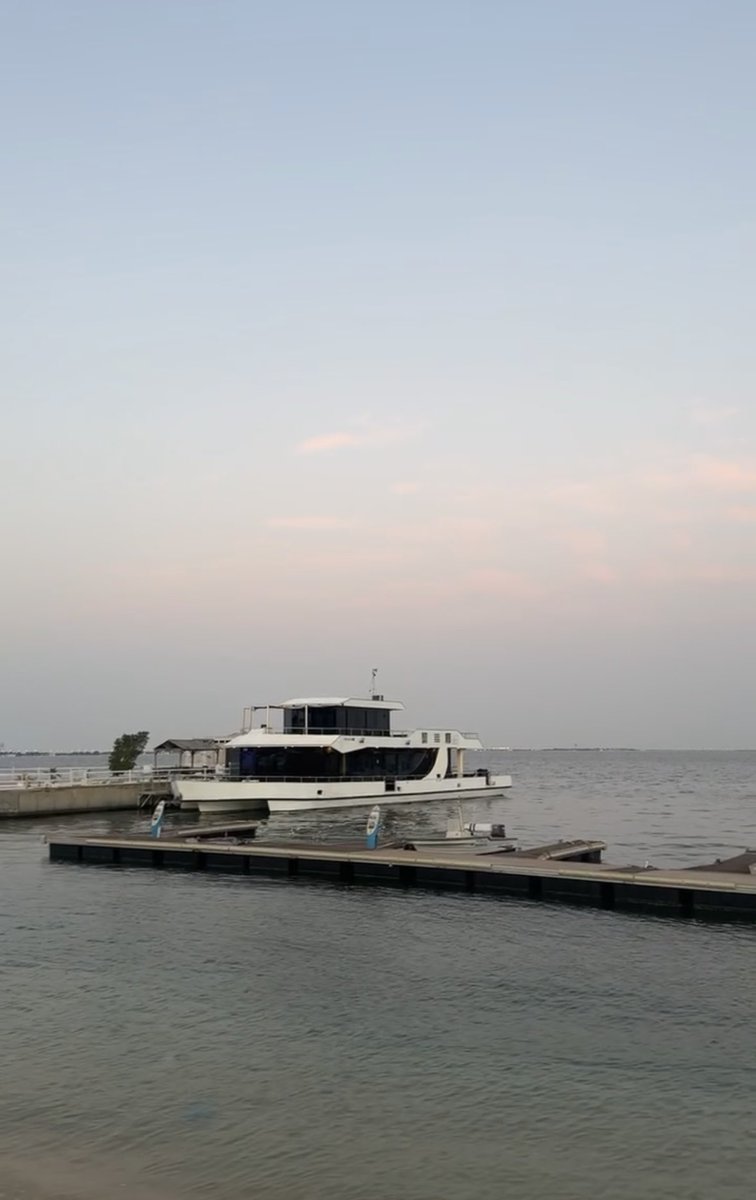 «مقدورُكَ أن تصل
فلا تتعجَّل الرحلةَ أبدًا»