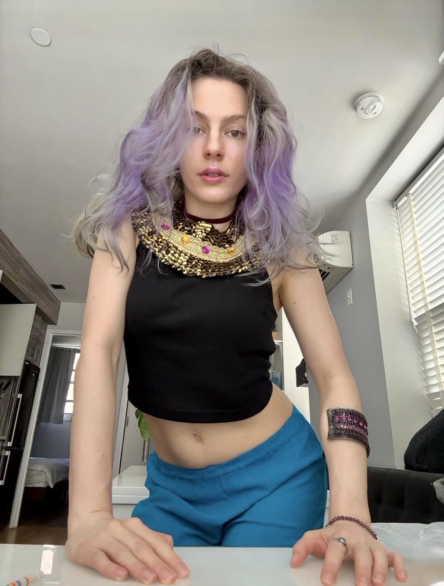 MERESHA tweet media
