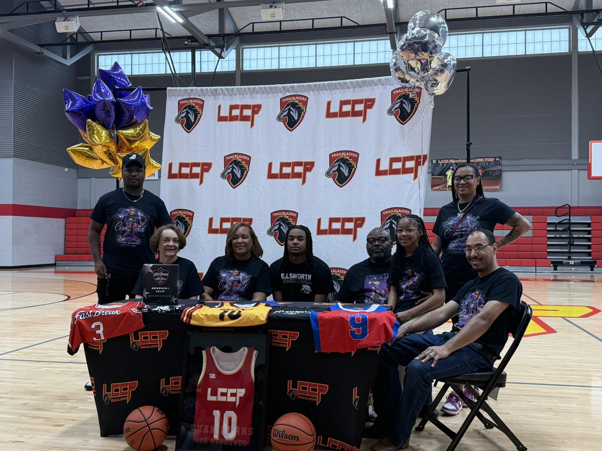 Coach Sean Andrus tweet media