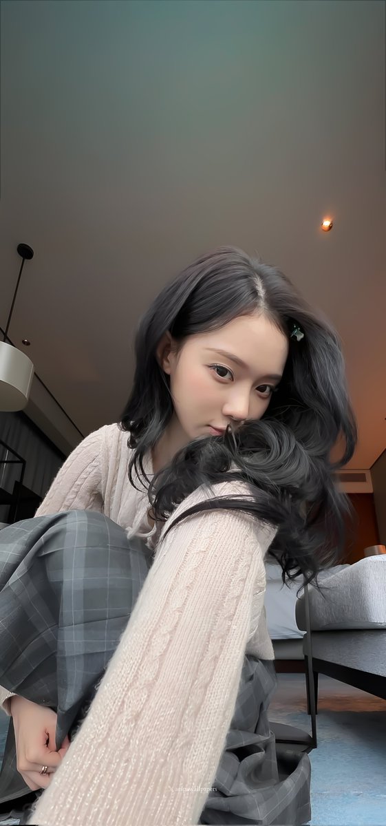 aespawalIpapers's tweet image. ⊹ ࣪★˖ ━ aespa #winter wallpapers (4K)