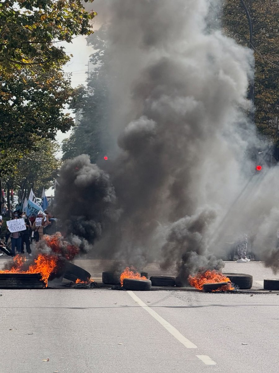 EtchartNico tweet media