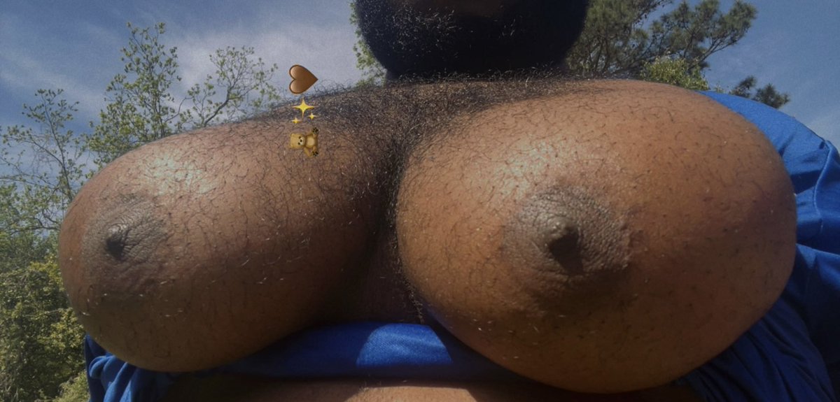 purplepoppie3's tweet photo. Sun kissed Titties for your Tuesday💋🍼 https://t.co/qMAjqMQoiK