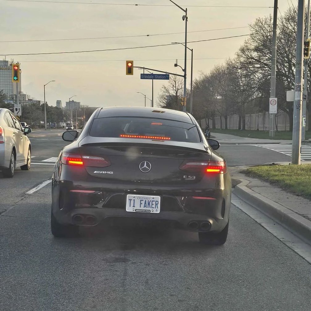 ica 🐧 tweet media