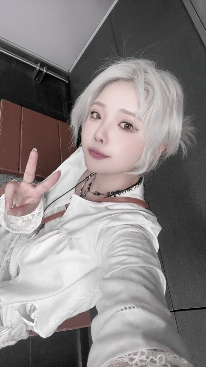 냐냐삡 tweet media