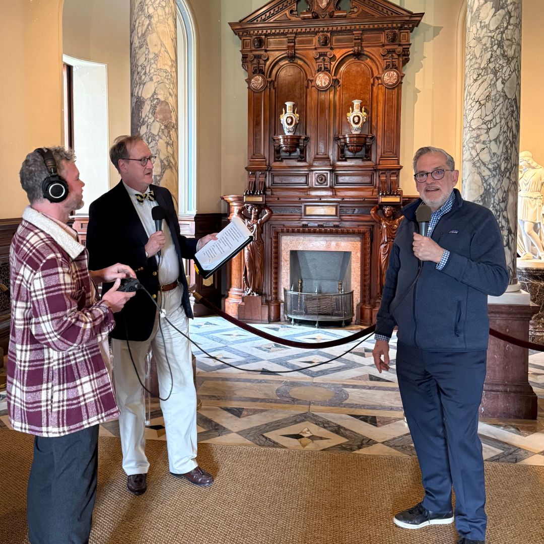 LockwoodMathews's tweet photo. Carl Raymond, host of THE GILDED GENTLEMAN podcast produced by Bowery Boys Media, recorded a special episode at the Mansion, featuring curator Ulysses Dietz &amp; LMMM E.D. Susan Gilgore. Special thanks to all &amp; Trustee Kathy Olsen for introducing Carl to the Mansion. Stay tuned! https://t.co/He2ZfrhBrX