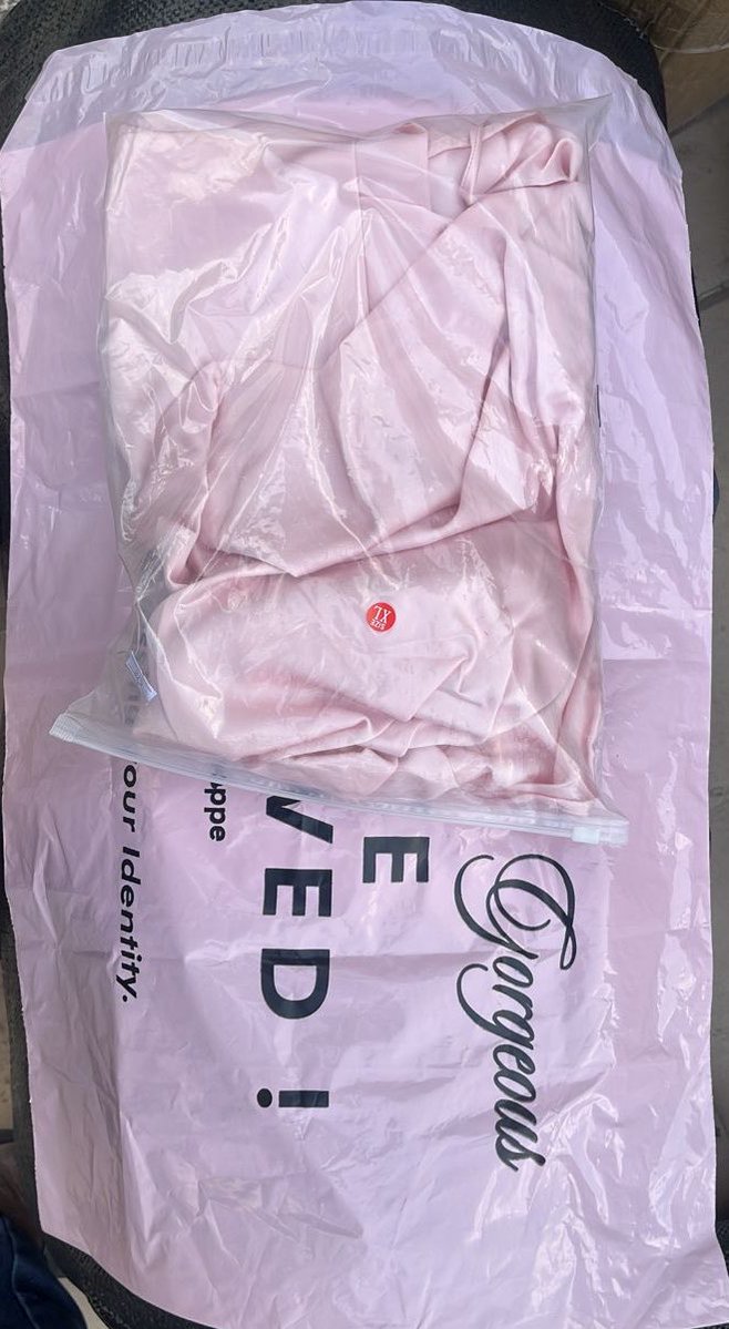 Erotic_shoppe's tweet image. Orders we shipped today.

Isheri oshun, Yaba, Osun, olofin ✈️ 

#deliveries