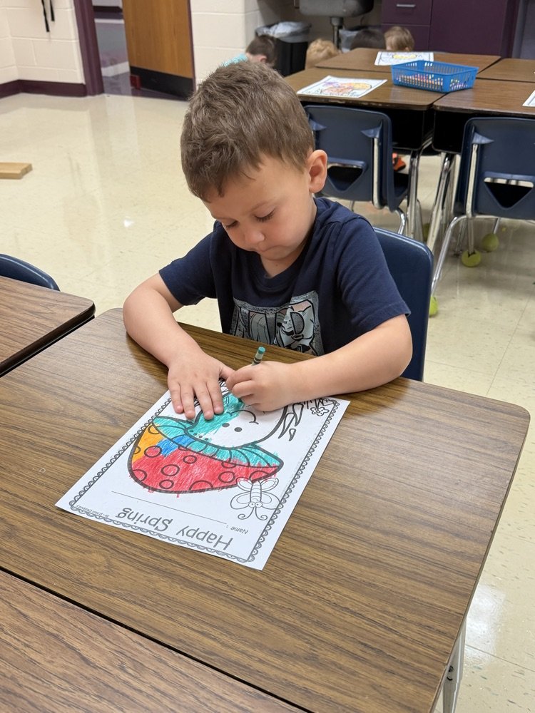 LocustCorner's tweet photo. Today we welcomed back our 2026-2027 Kindergarten students for our second Kindergarten Activity Day! We have one more on May 18, so don't forget if your child will be 5 by August 19, get him/her registered for K so they can attend! https://t.co/CEAwZkS1yE