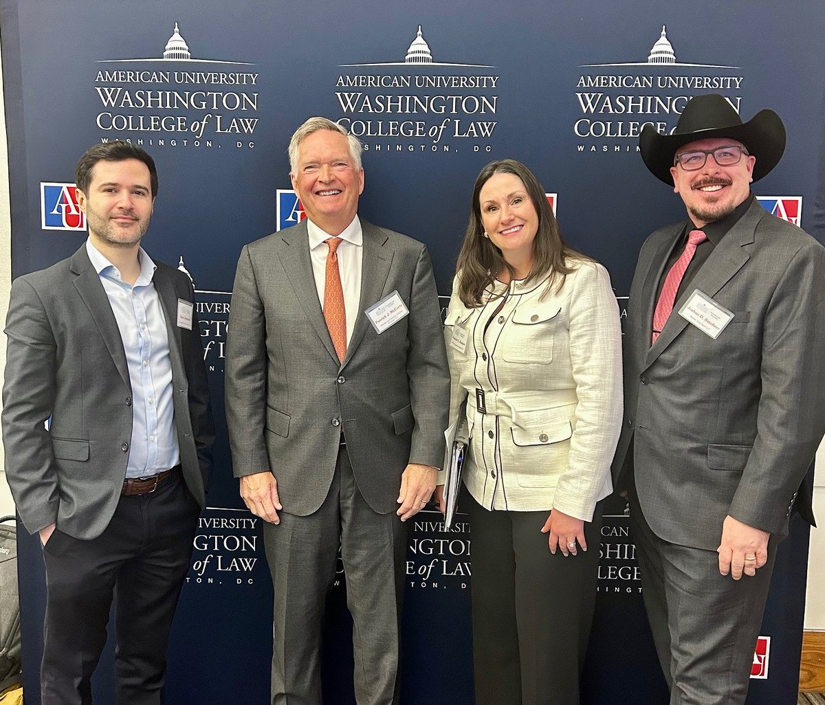 Gray Reed tweet media