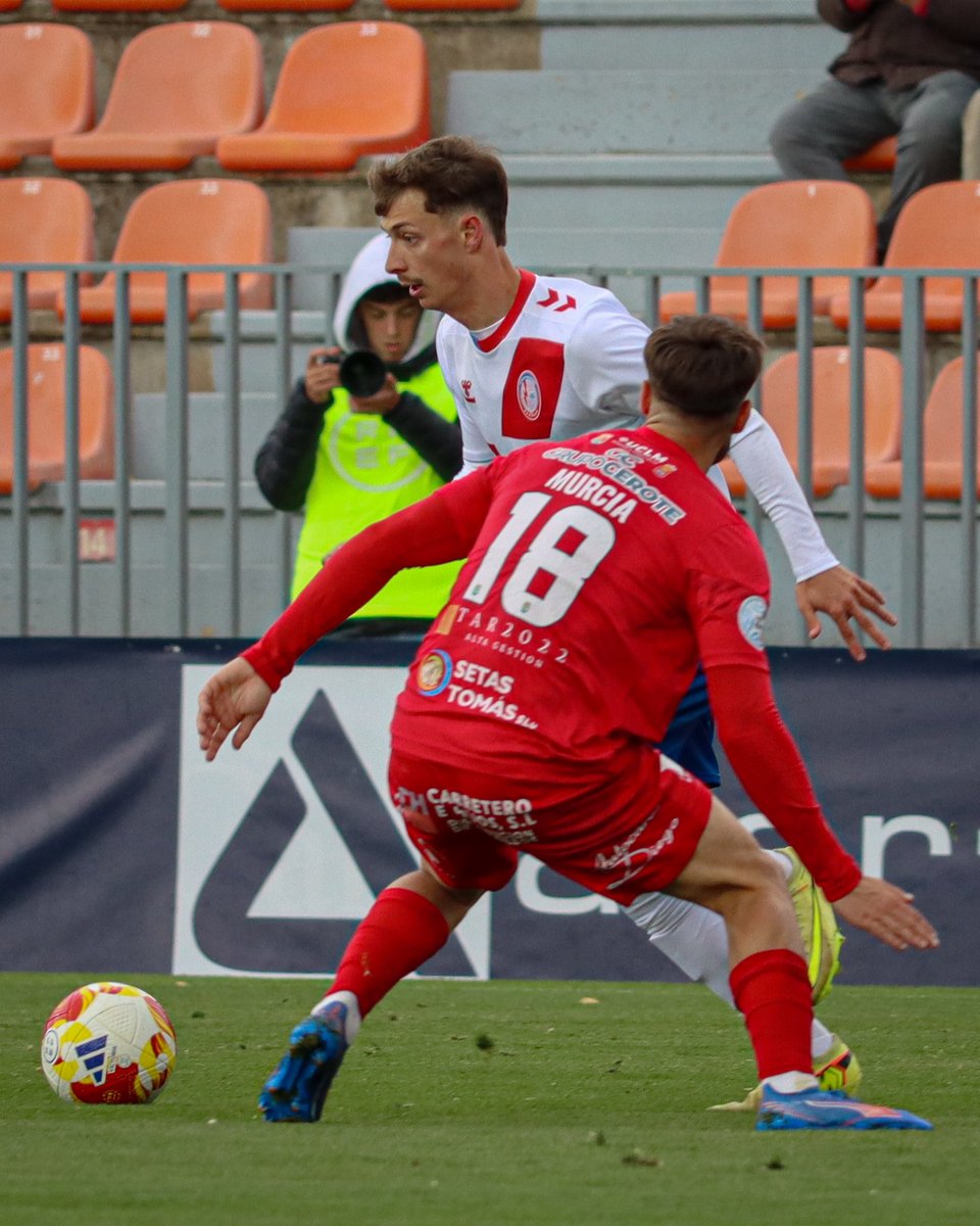 CF Rayo Majadahonda 🤍⚡️💙 tweet media