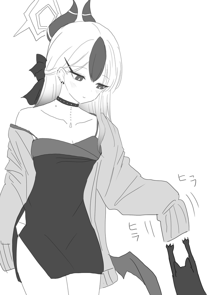 袖を使って猫と戯れるカヨコ(再掲)