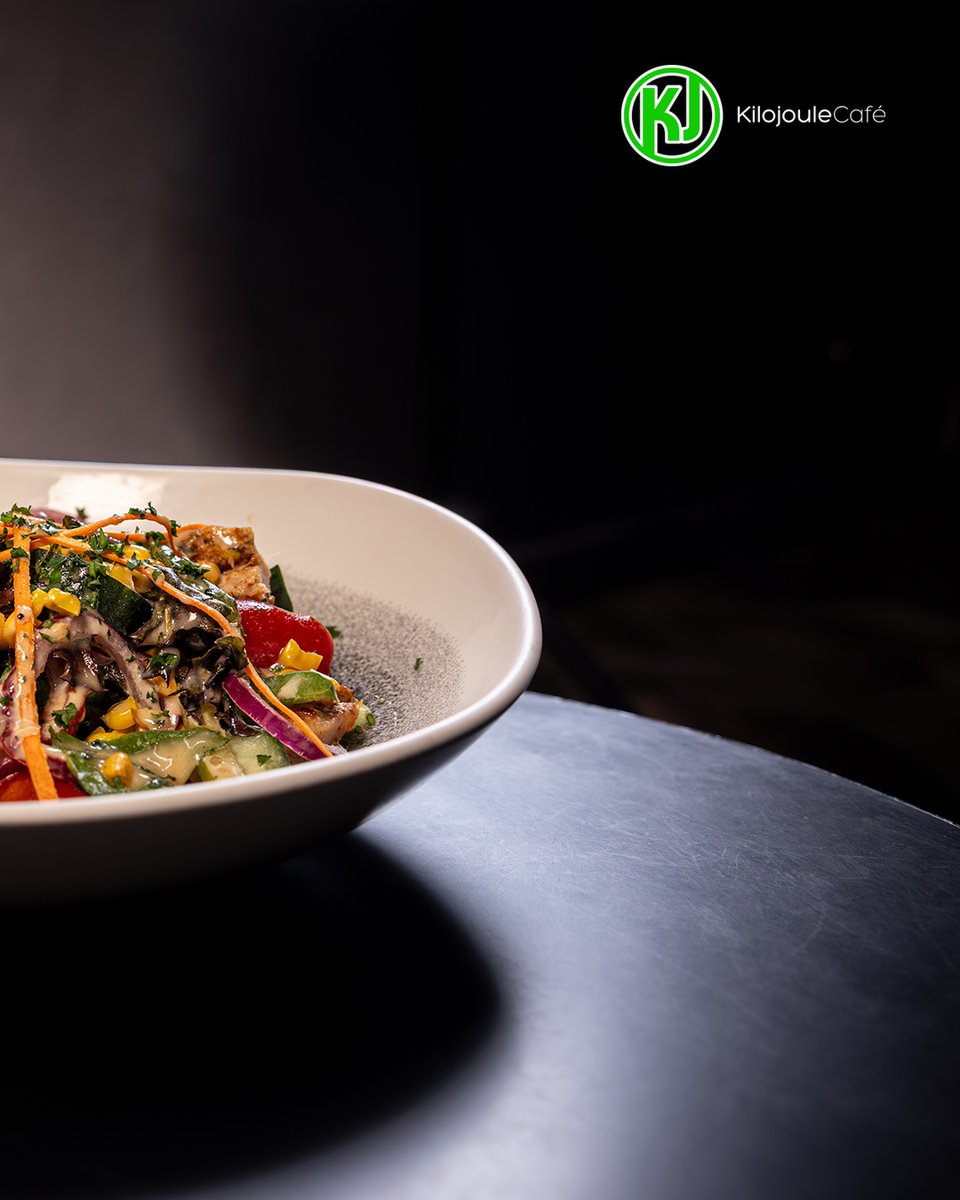 KilojouleCafe's tweet image. Fresh, light, and full of flavour!

Our Chicken &amp;amp; Corn Salad combines grilled chicken, sweetcorn, crisp lettuce, and cucumber, finished with a zesty lemon vinaigrette.

Clean fuel that tastes as good as it feels at Kilojoule Café.

#HealthyEating #CleanFuel #FreshSalads #KJCafe