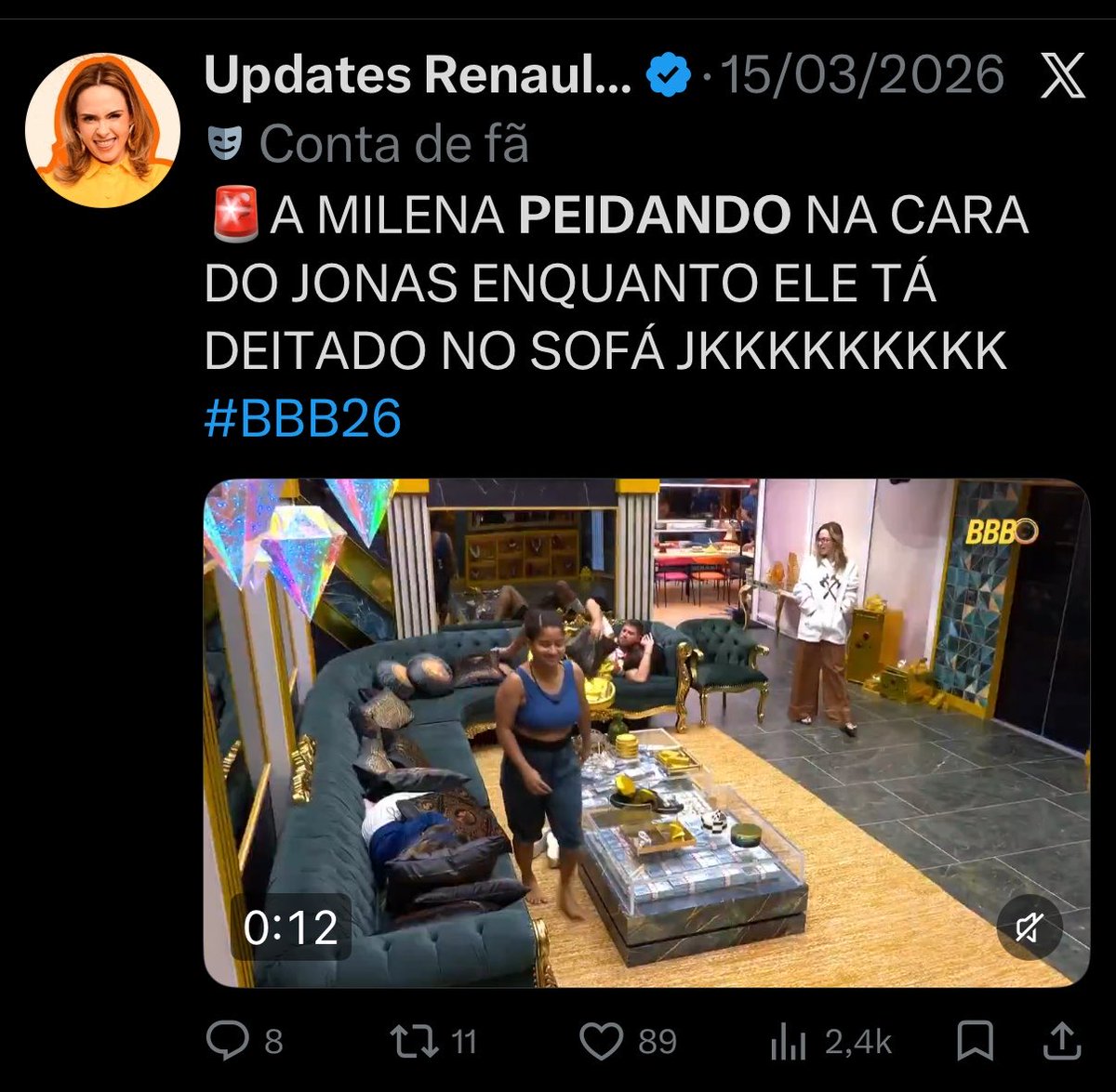 só um blushzinho 💄 tweet media