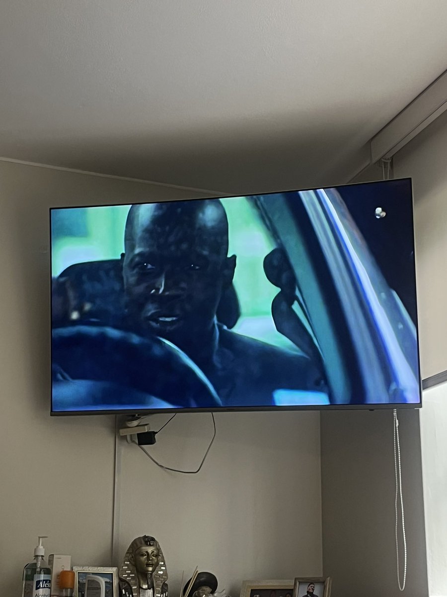 nao 𖤝 tweet media