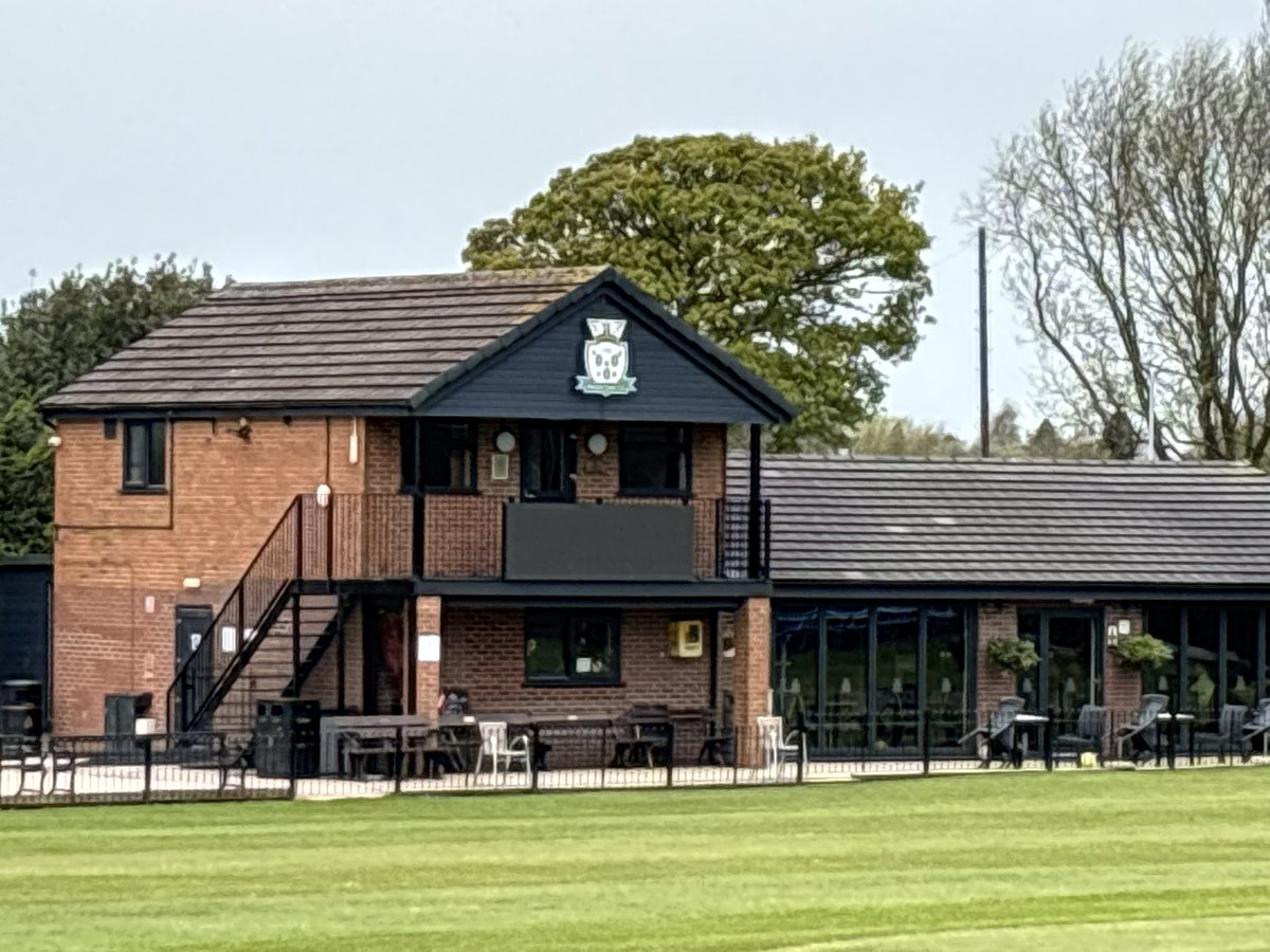 woodlanecc's tweet photo. A new addition to our MCG Clubhouse to sit proudly above our new Digital Second Scoreboard thanks to Ian from Spectrum Signs 

#upgrade2026 #clubcrest https://t.co/bHLQhlxLP2