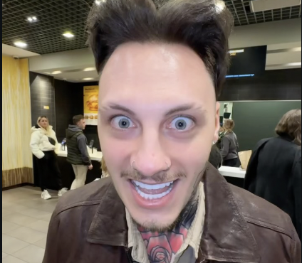 Konrad Krasuski tweet media