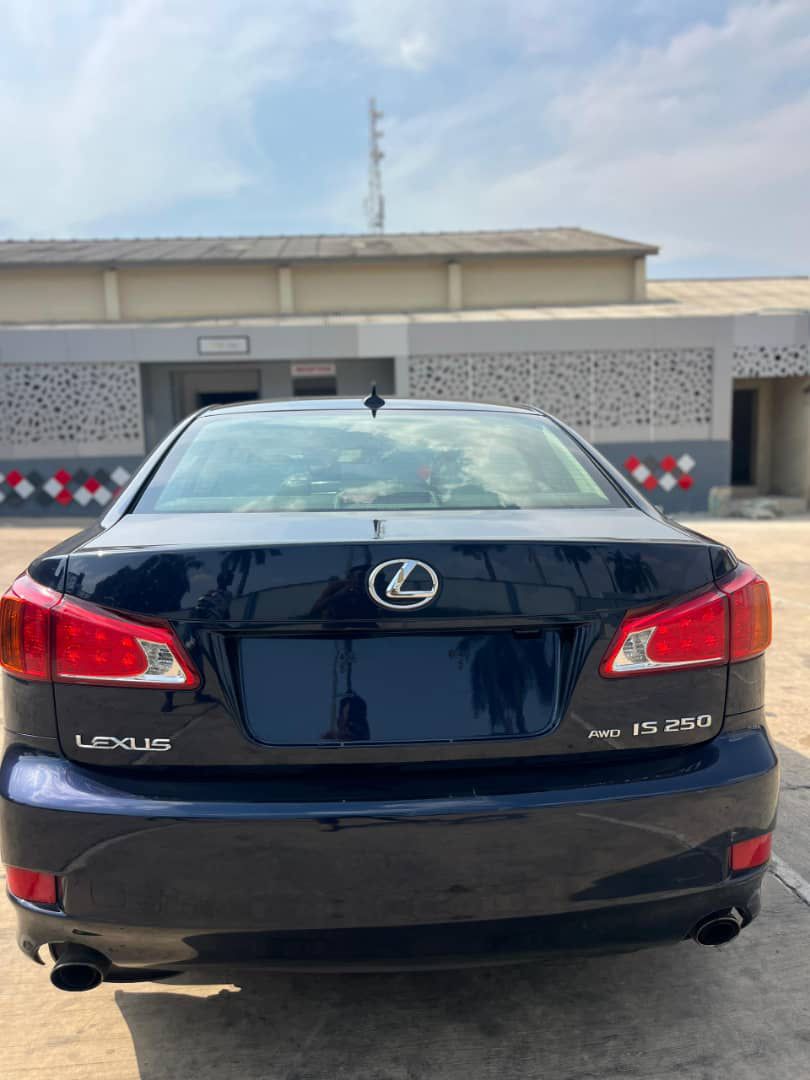 autolegitt's tweet photo. #Distress Sale
Lexus IS 250 Foreign used.
 8.5 million Pere.
buy peace of Mind. https://t.co/Tv7OM6JD5V