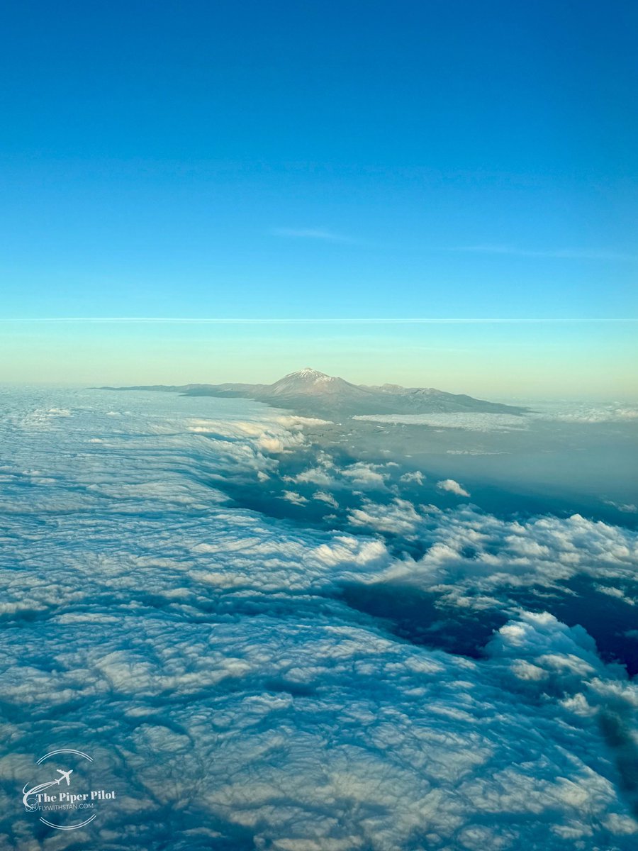 Cruising around Tenerife ⛰️ #tenerife #teide #canaries #canarias #avgeek