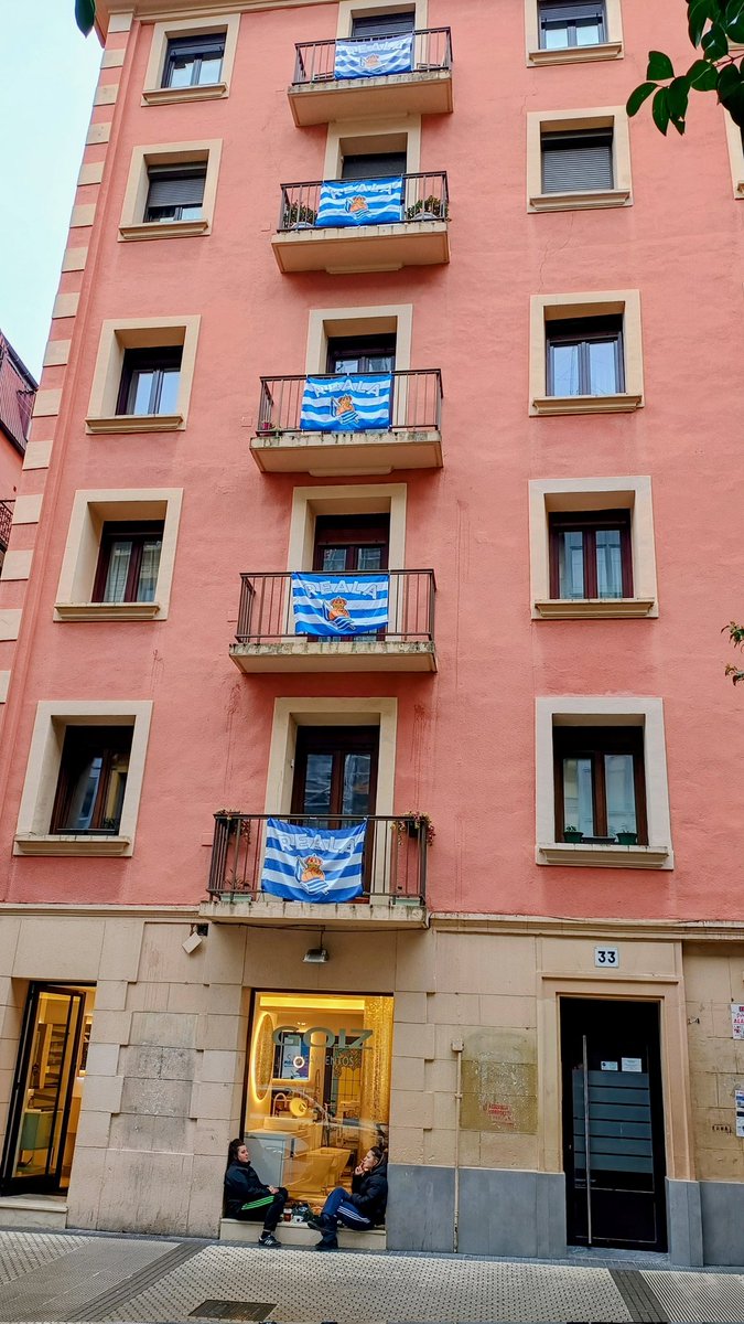 Antiguoko... realzaleak!!!🔵⚪🔵