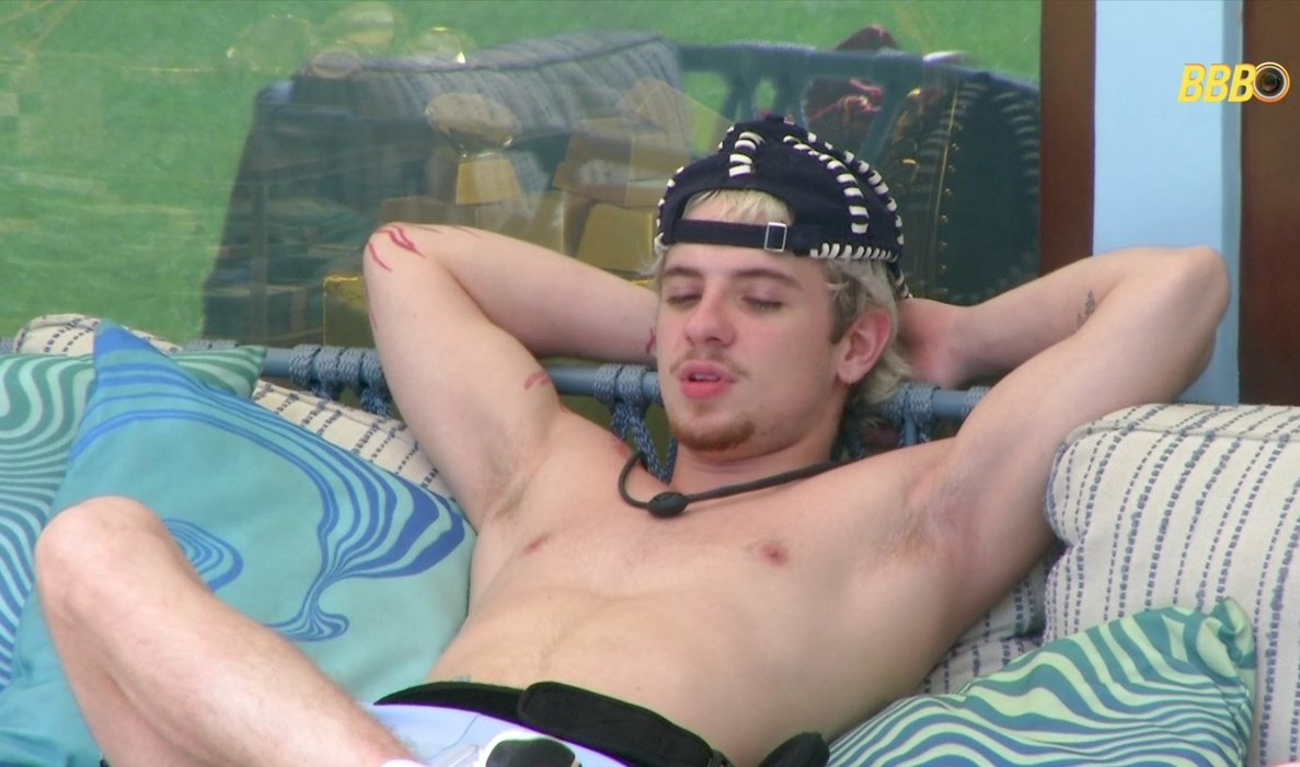 claudia 🐉 tweet media