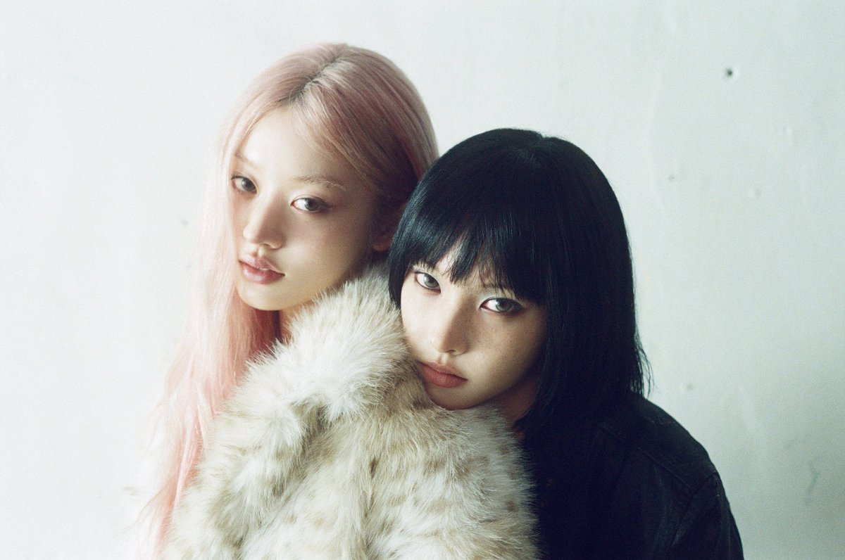 gllittopia's tweet image. we unlocked a new side of yunju today