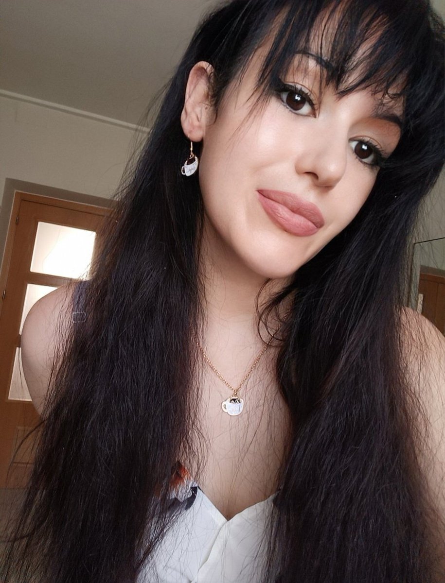 Ana_LaPatata tweet media