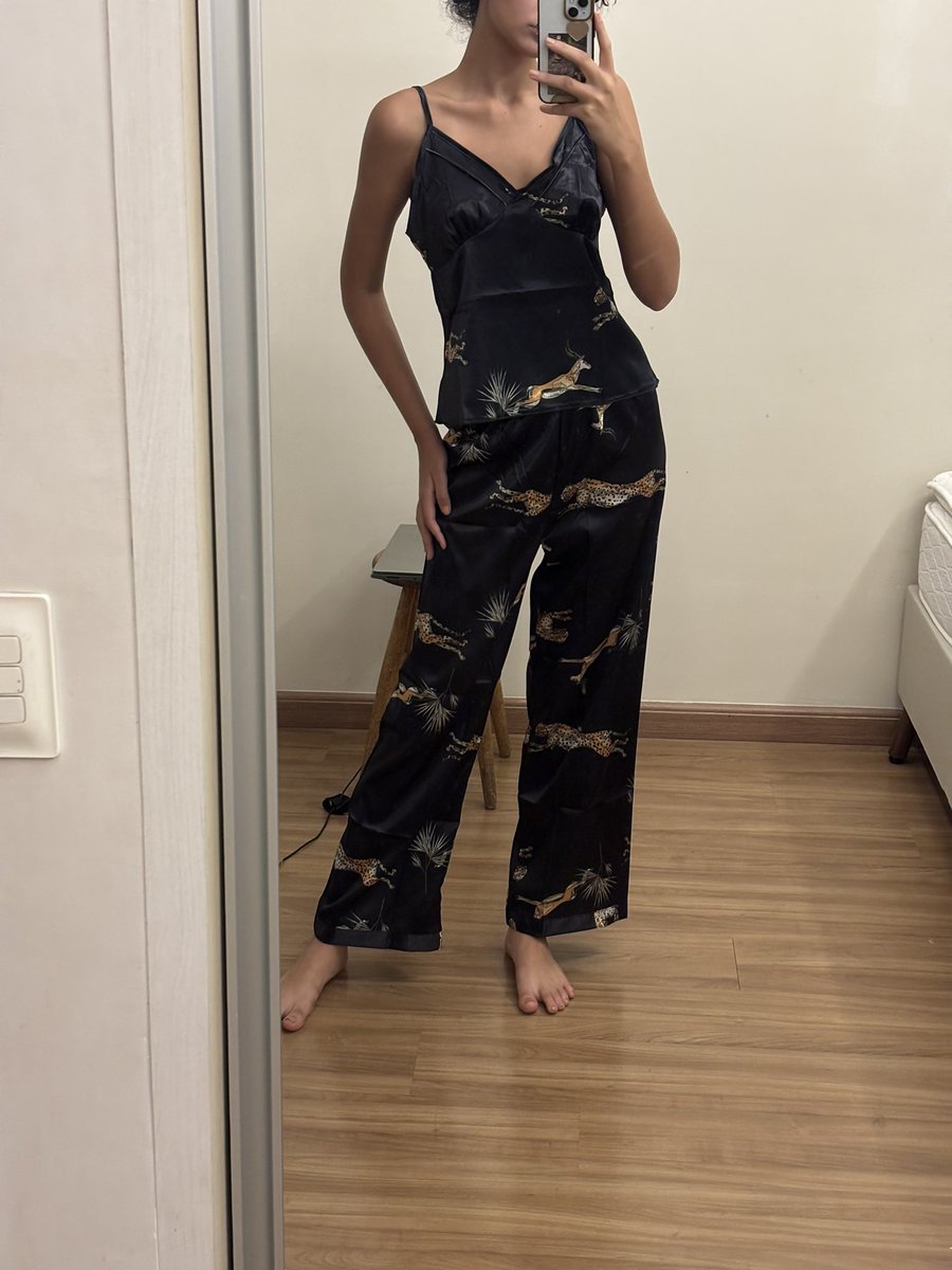 it girl ⋆𝜗𝜚.˚₊ VAI VER O BTS tweet media