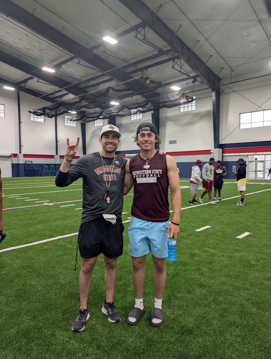 Cade Lynch 2027 QB tweet media