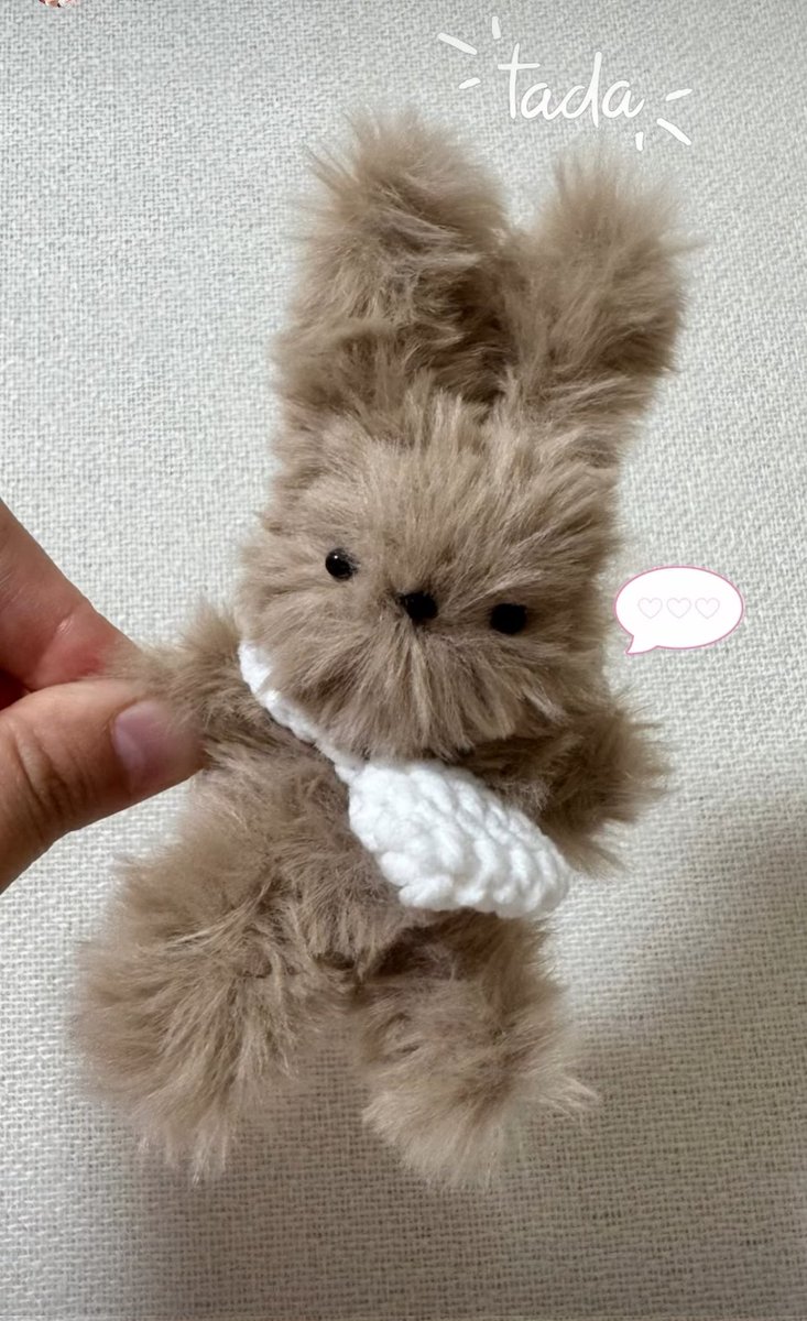Cute_Anso's tweet photo. 안소현 근황(4시간전)
모루인형을 만들고 뿌듯해하다 https://t.co/HXpNtCQ13M