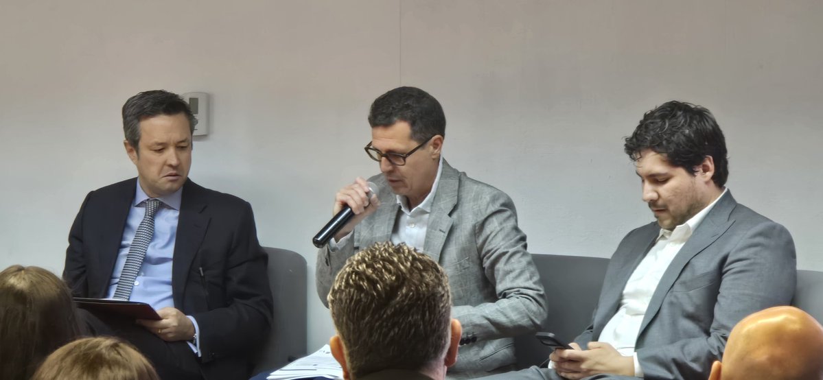 Hugo F. Castellano tweet media