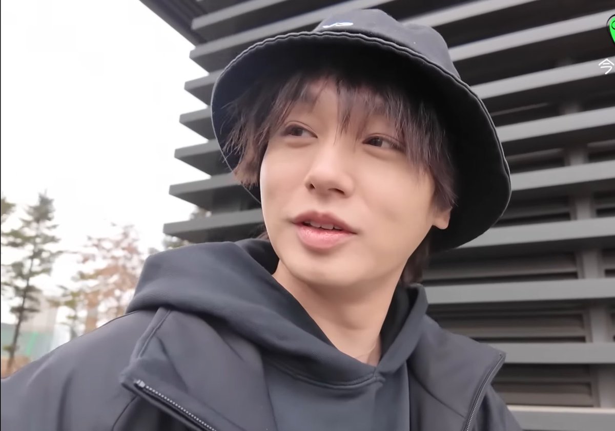 イケおじを見てる伊野尾くんの顔が好きすぎるのですが？ #いのちゃんねる