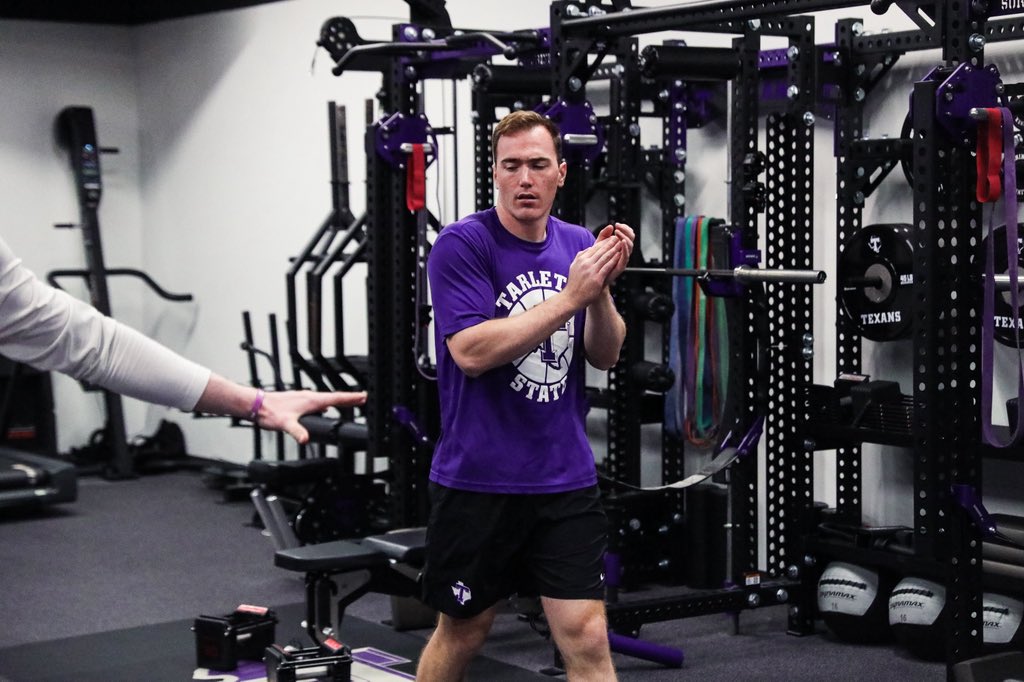 TarletonMBB's tweet photo. Pumping iron 🏋🏻 https://t.co/dAv6xZUYJz