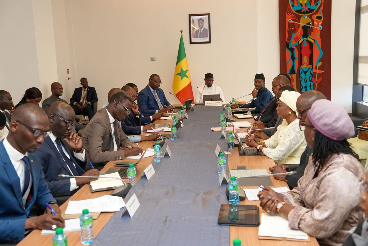 Vie Publique SN tweet media