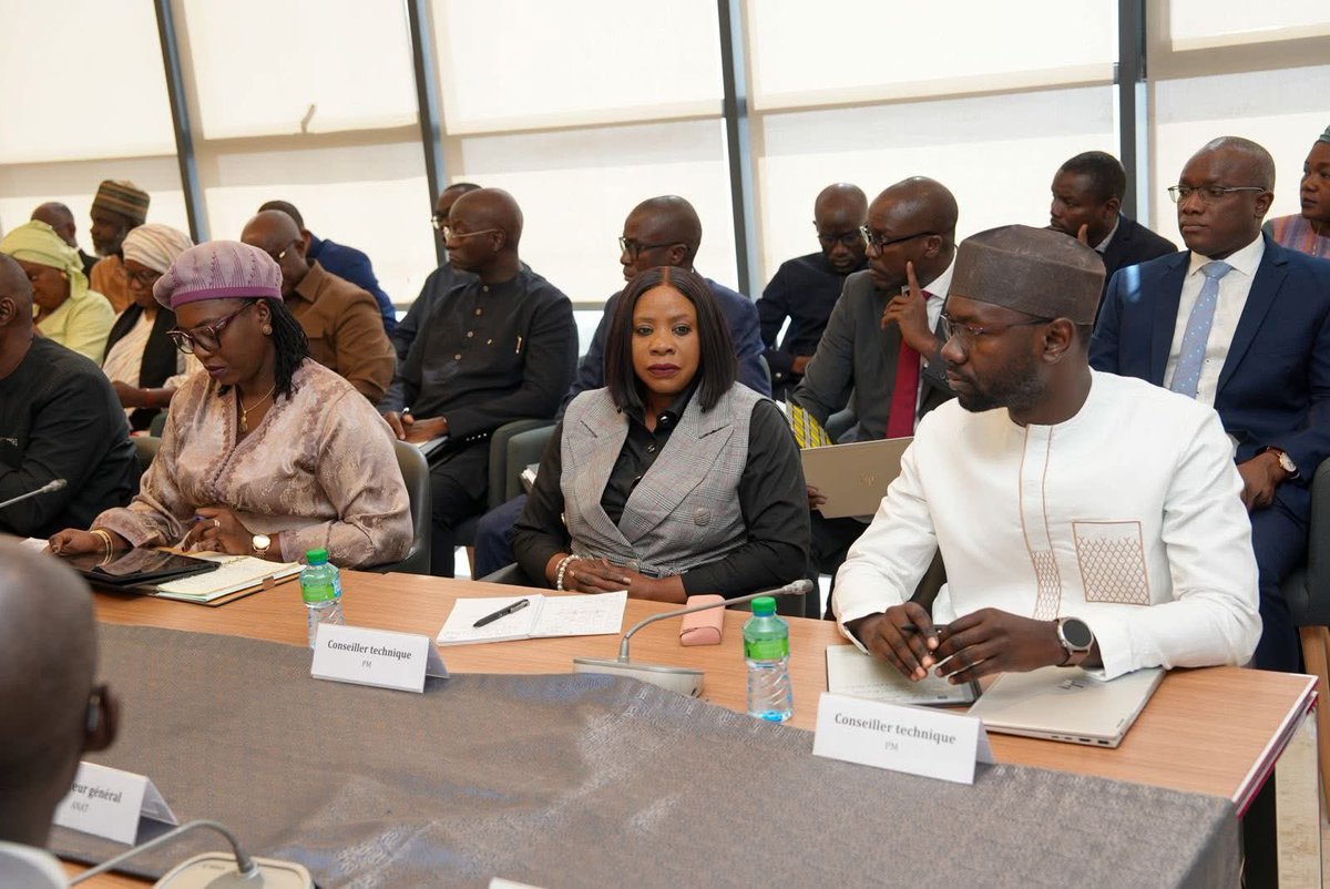 Vie Publique SN tweet media