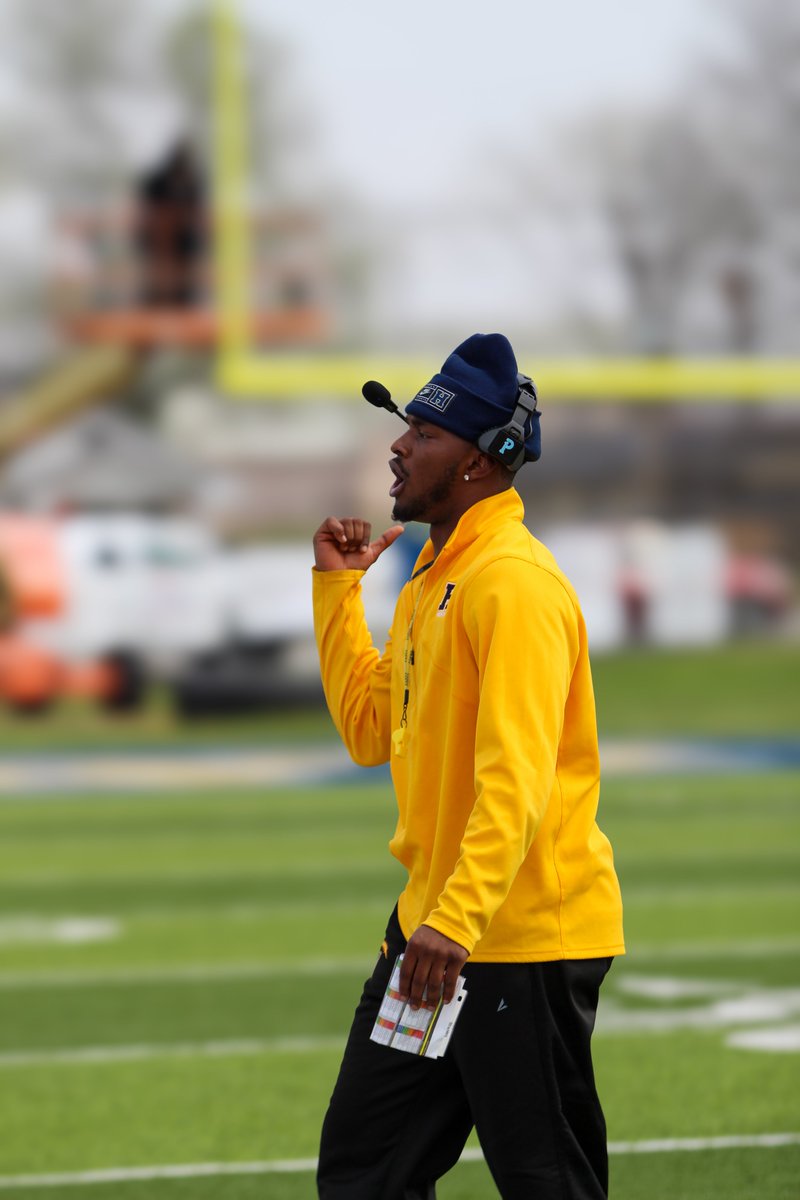 Coach Zion Zo Williams tweet media