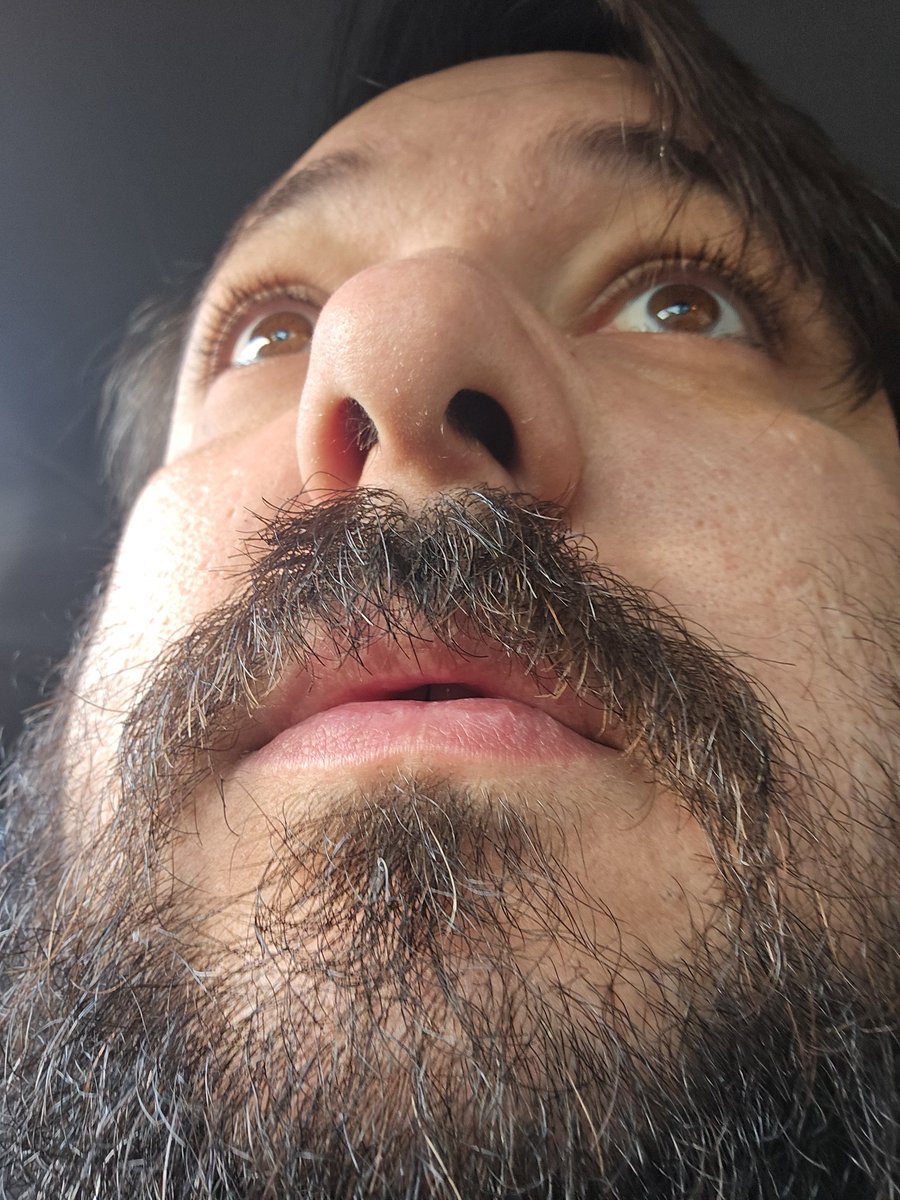 ⦻Vinnyinny tweet media