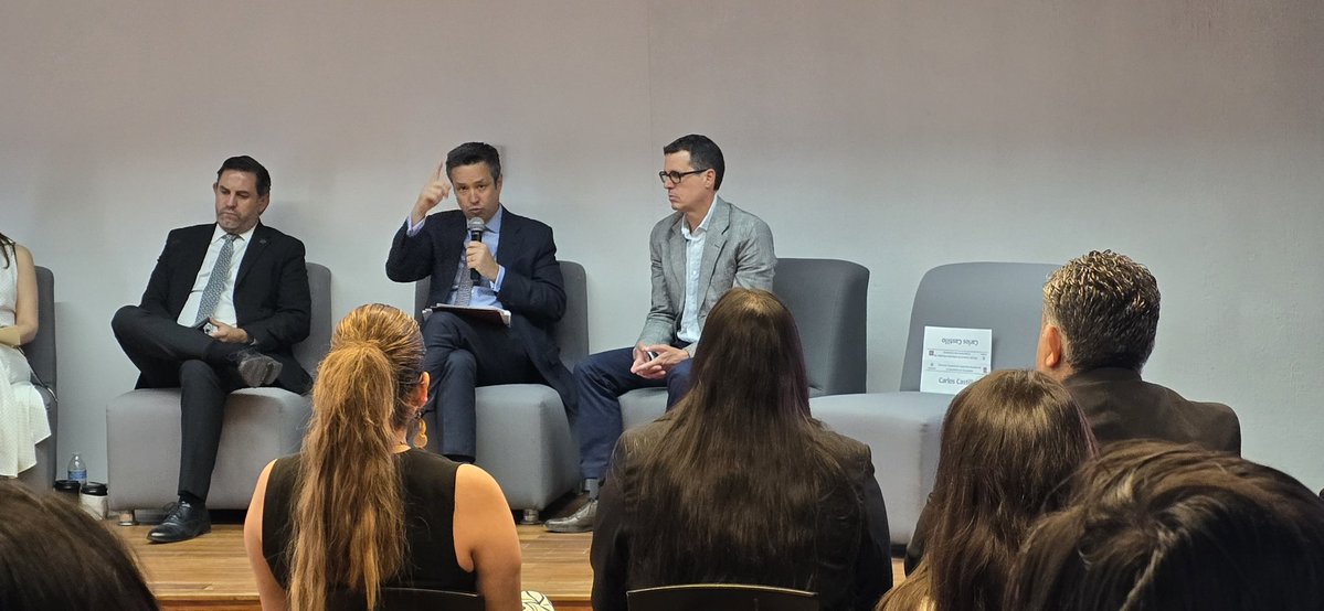 Hugo F. Castellano tweet media