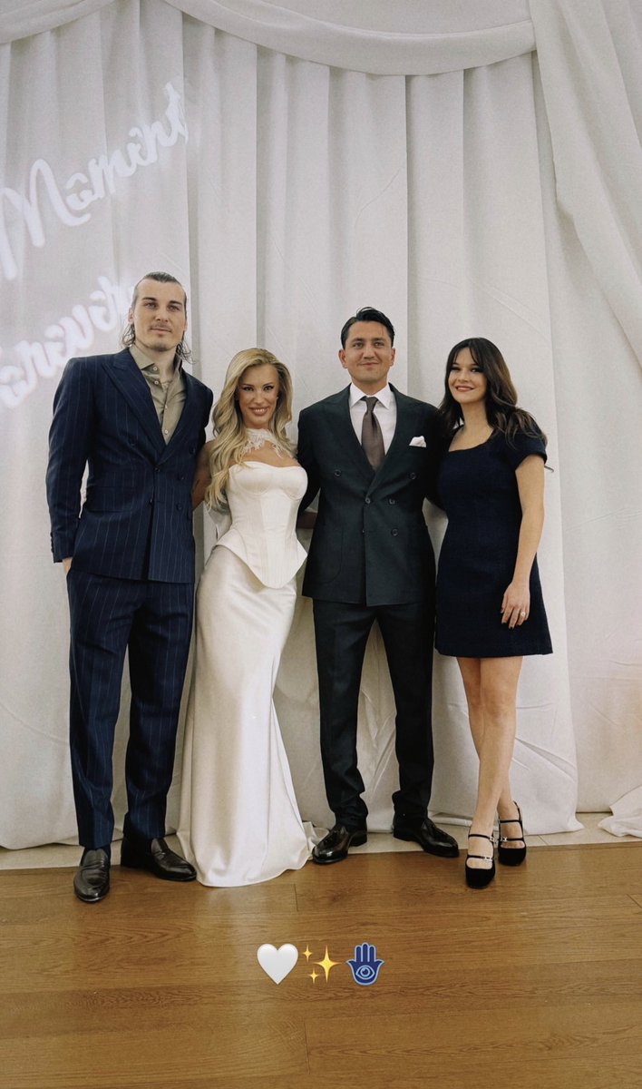 Siyah Çoraplılar tweet media